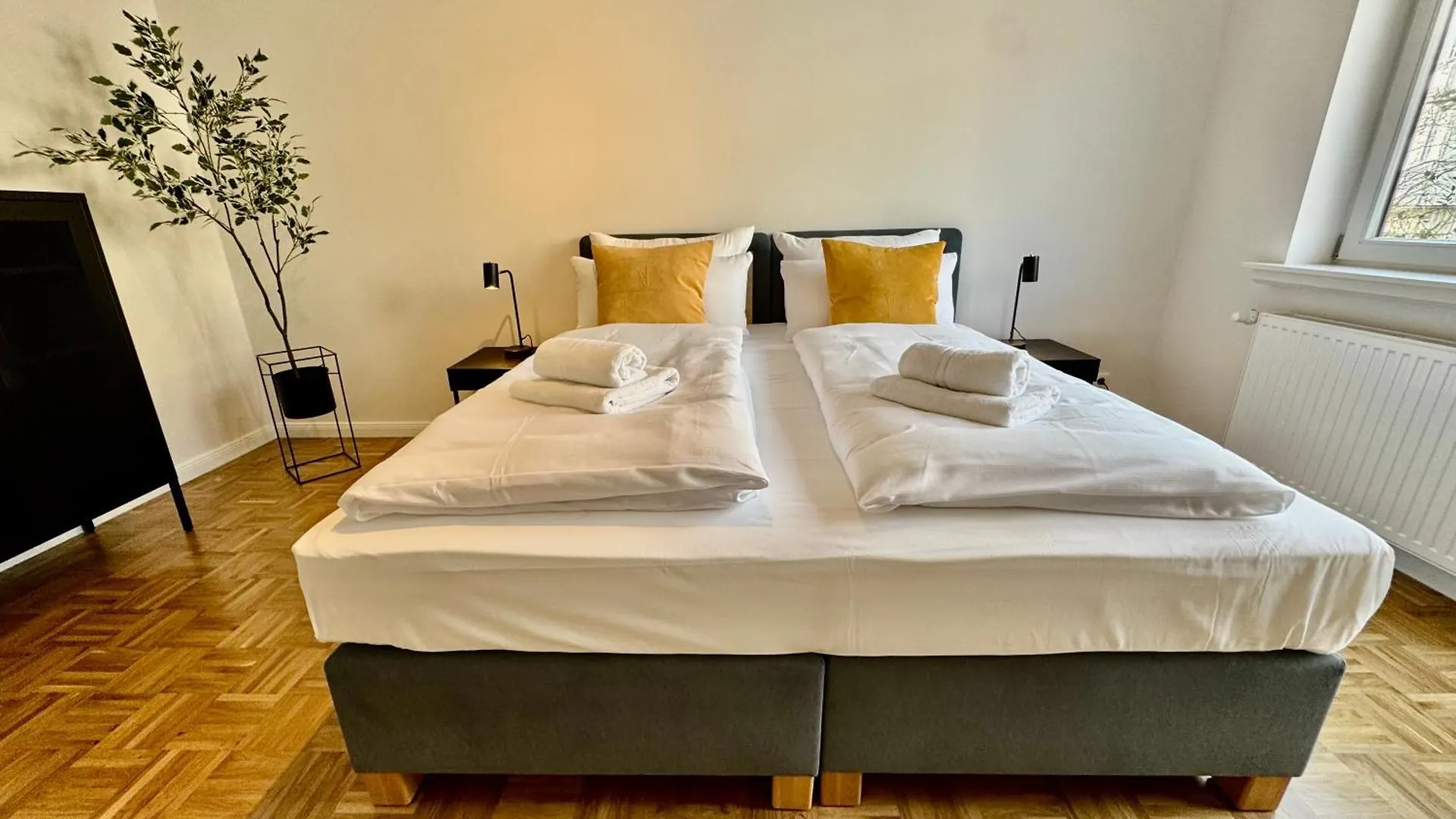 Mel&Bens Modern Oak-Apartments Fuer Bis Zu 12 Personen Bremen 0*,