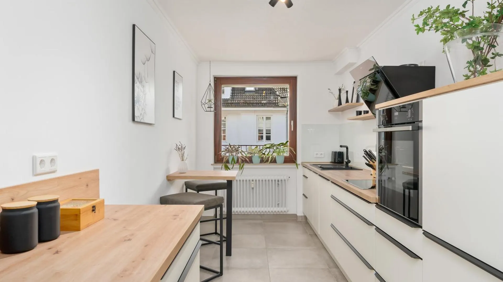 Mel&Bens Modern Oak-Apartments Fuer Bis Zu 12 Personen Bremen 0*,  Almanya